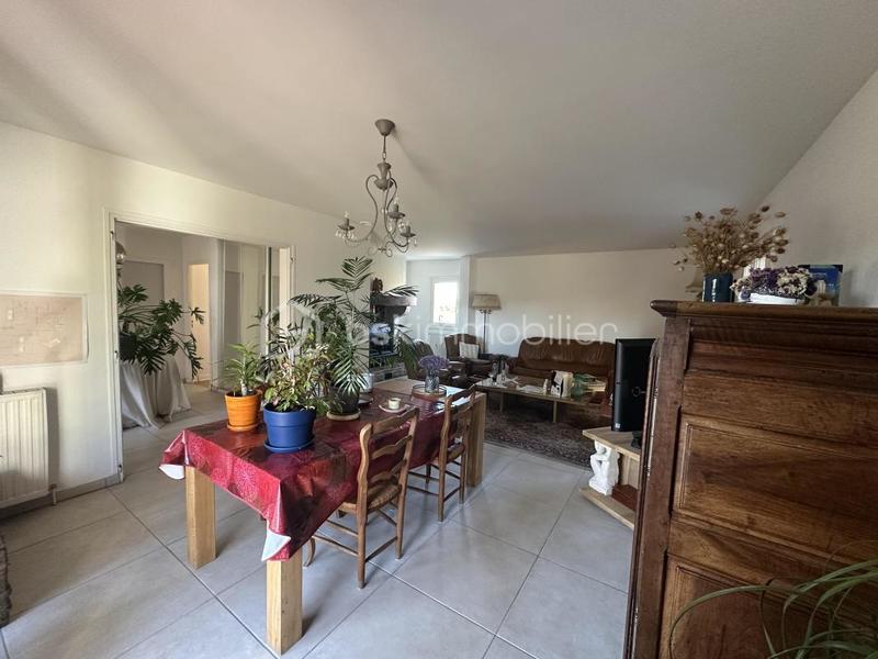 Maison - 145 m² - 6 pièces