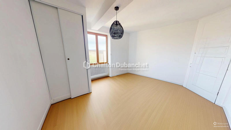 Appartement - 195 m² - 8 pièces