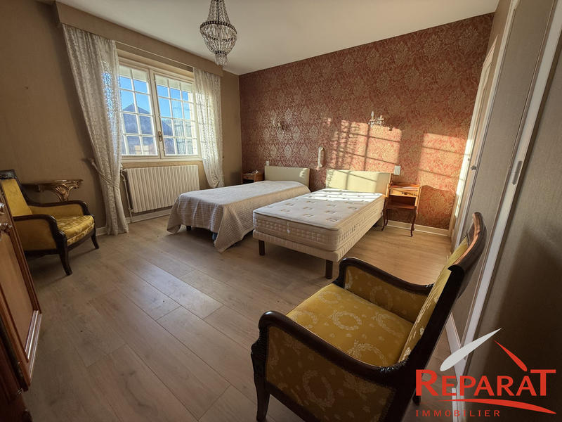 Maison - 178 m² - 5 pièces