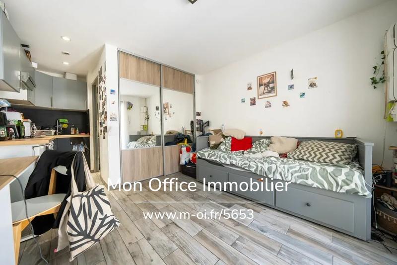 Immeuble - 160 m² - 6 pièces