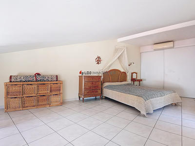 Appartement - 116 m² - 5 pièces