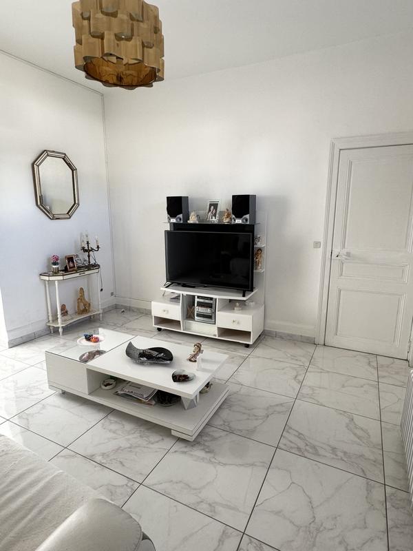 Maison - 137 m² - 5 pièces