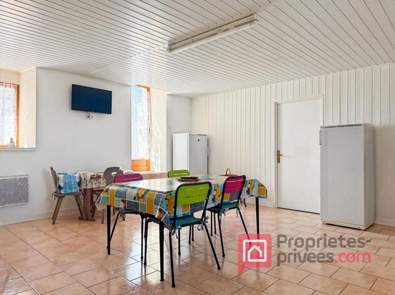 Maison - 190 m² - 8 pièces