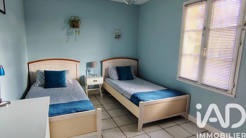 Maison - 170 m² - 9 pièces