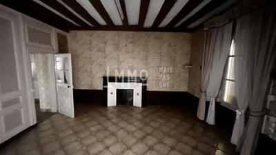 Maison - 200 m² - 7 pièces