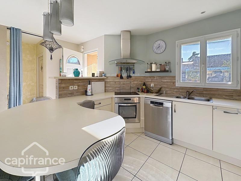 Maison - 104 m² - 5 pièces