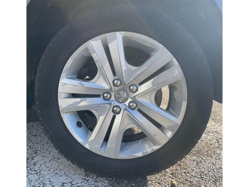 Peugeot 2008 1.2 PureTech 82ch Bvm5 Style