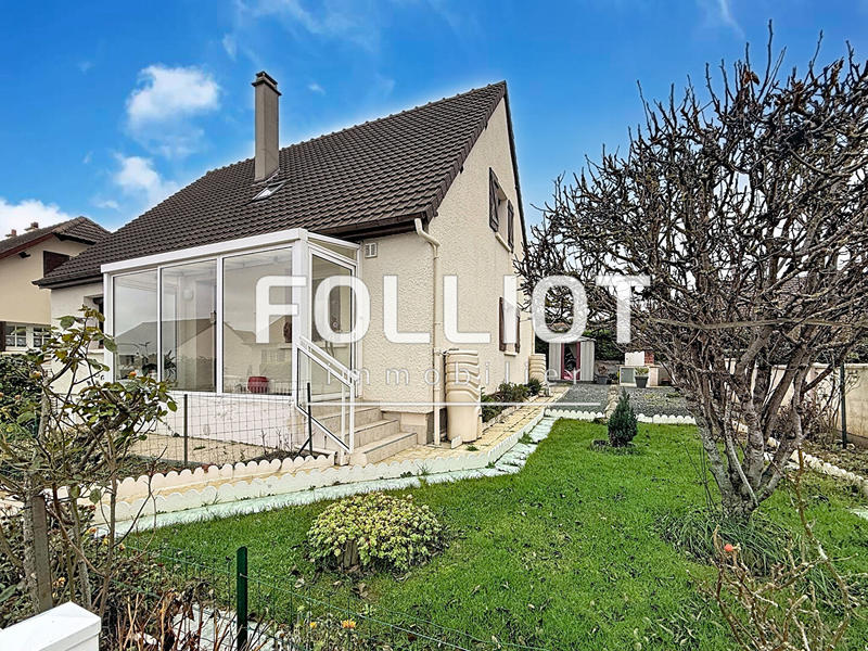 Maison - 127 m² - 7 pièces