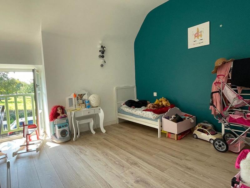 Maison - 194 m² - 8 pièces