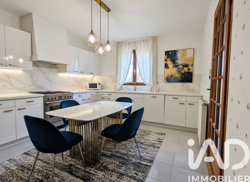 Maison - 94 m² - 4 pièces