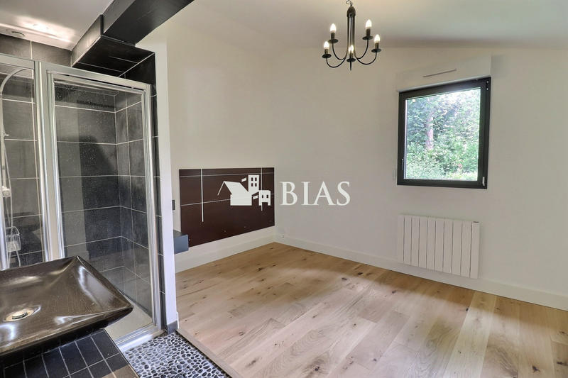 Maison - 131 m² - 6 pièces