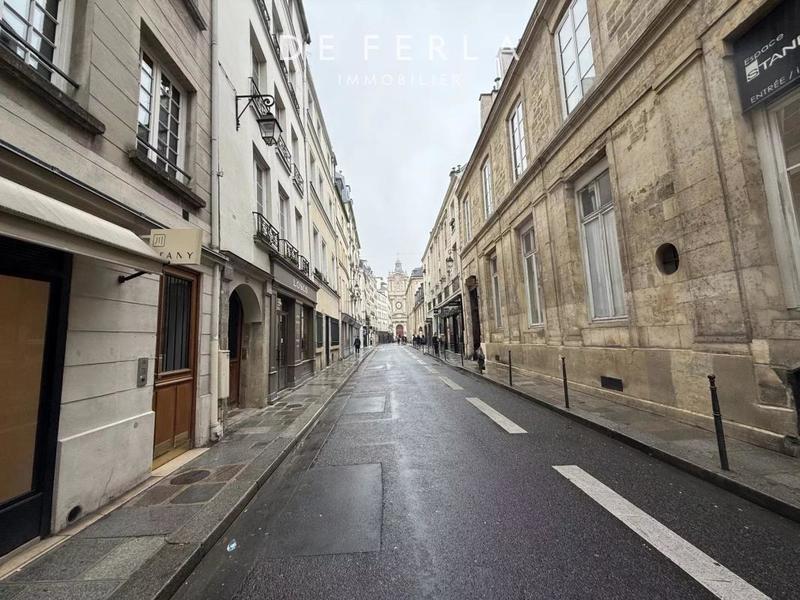 Studio - 15 m² - 1 pièce