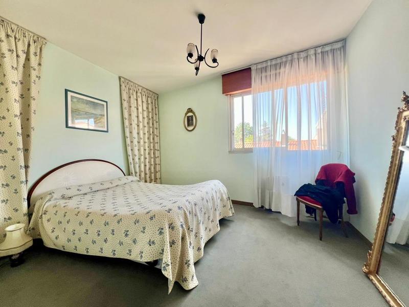 Appartement - 85 m² - 3 pièces