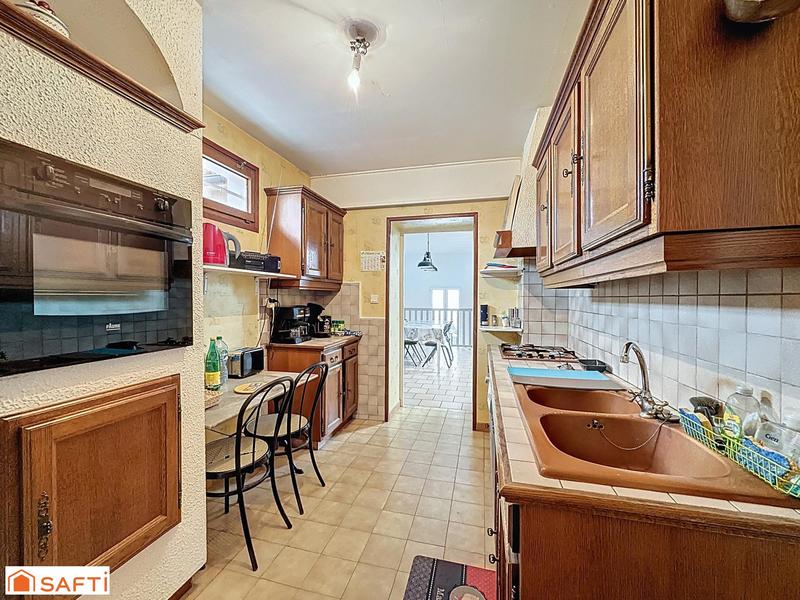 Maison - 152 m² - 7 pièces