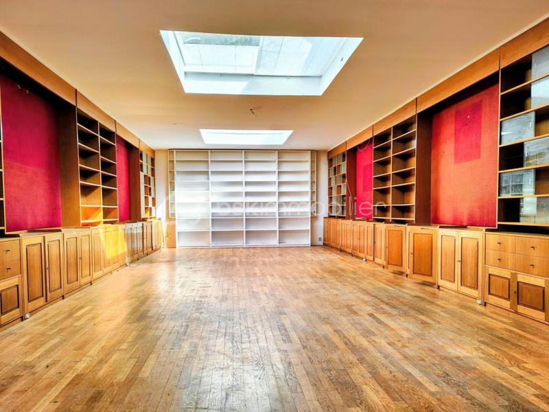 Maison de campagne - 200 m² - 8 pièces