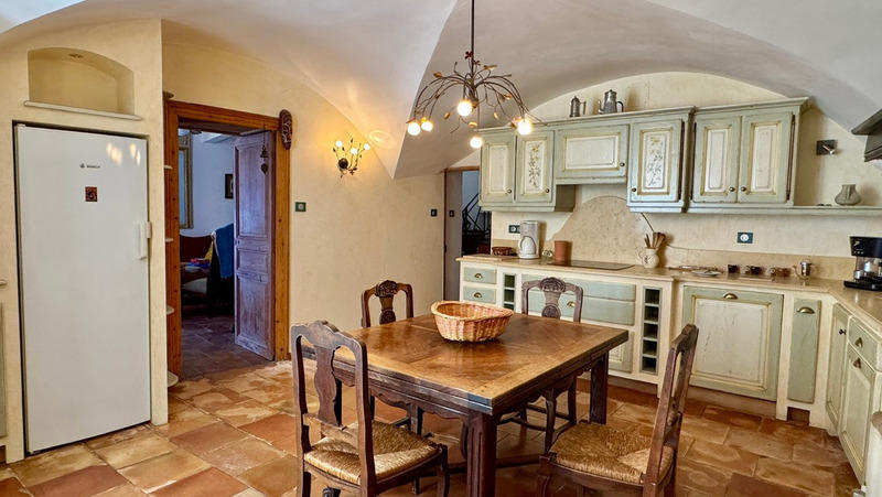 Maison - 150 m² - 5 pièces