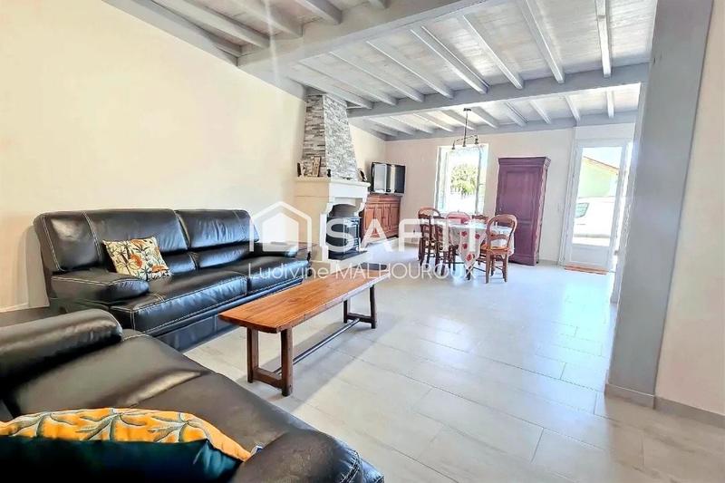 Maison - 136 m² - 6 pièces