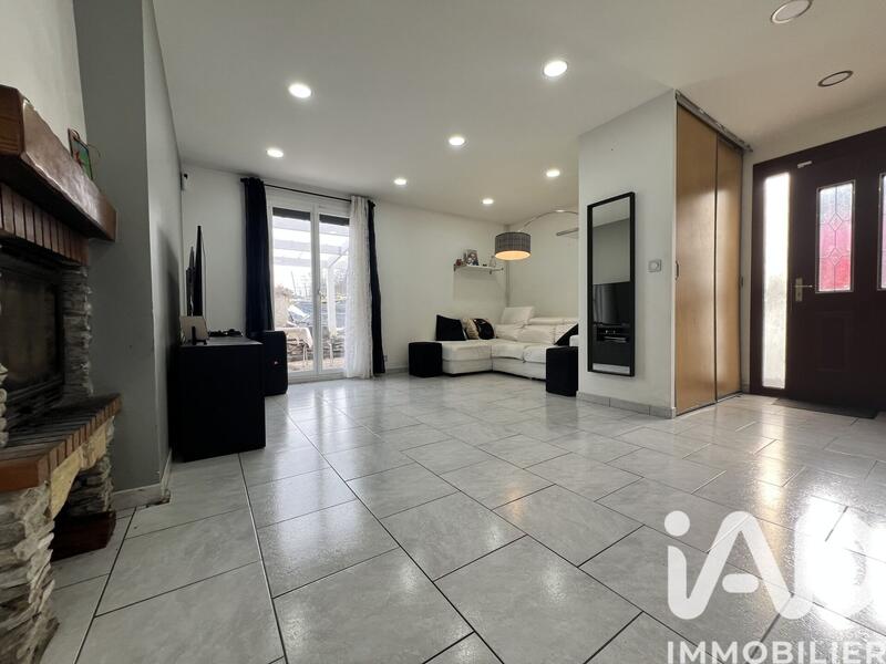 Maison - 101 m² - 5 pièces
