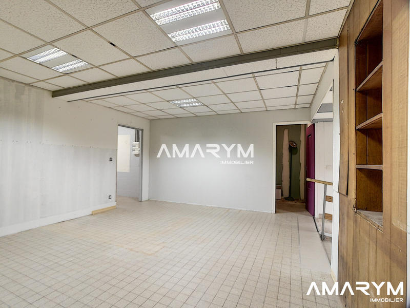 Local d'activités - 79 m²
