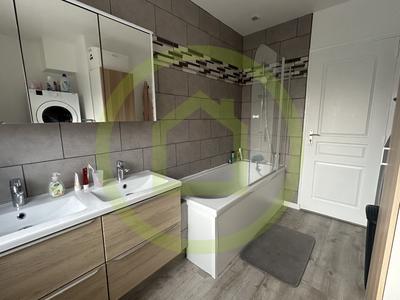 Maison - 87 m² - 4 pièces