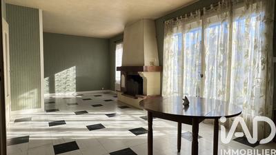 Maison - 146 m² - 5 pièces