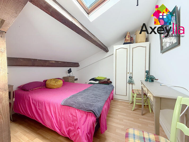 Maison - 167 m² - 7 pièces