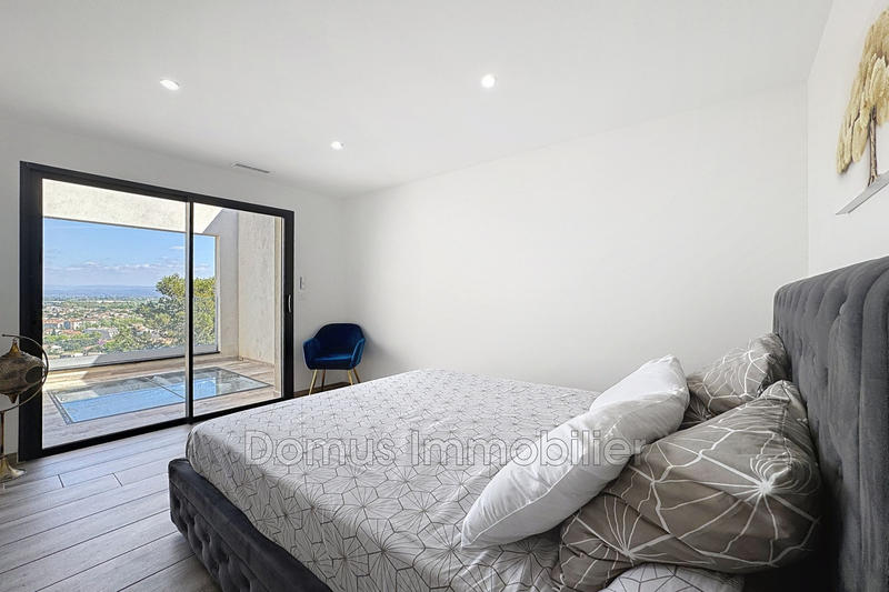 Villa - 173 m² - 4 pièces