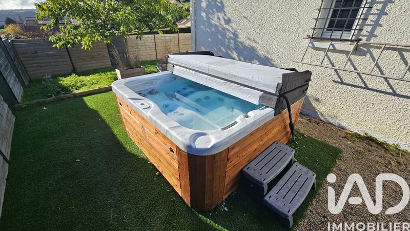 Maison - 164 m² - 8 pièces