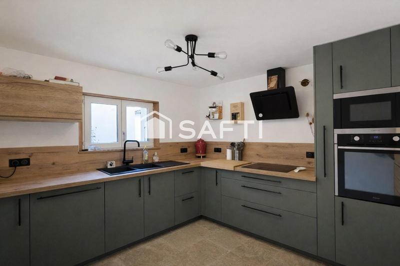 Maison de village - 85 m² - 5 pièces