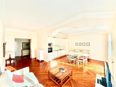 Appartement - 87 m² - 3 pièces