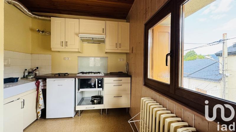 Maison - 302 m² - 12 pièces