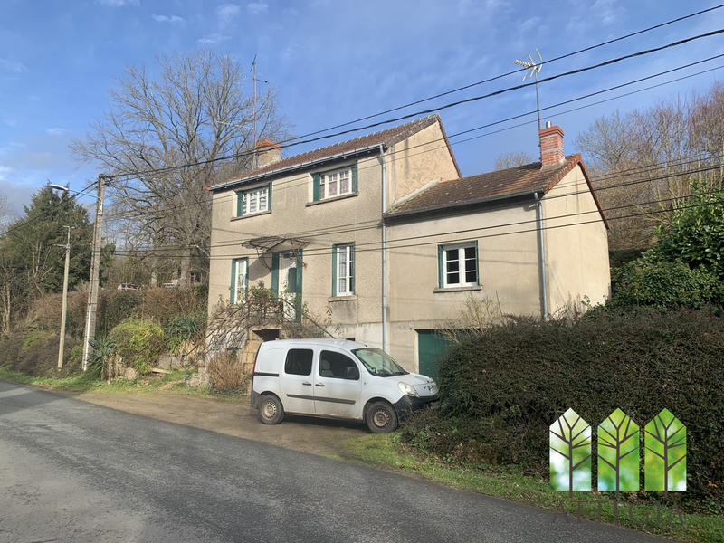 Maison - 96 m² - 5 pièces