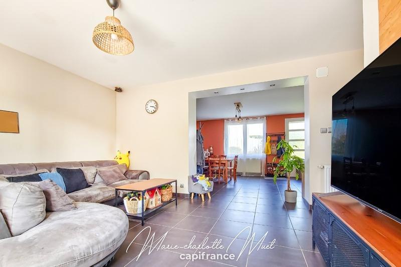 Maison - 122 m² - 5 pièces