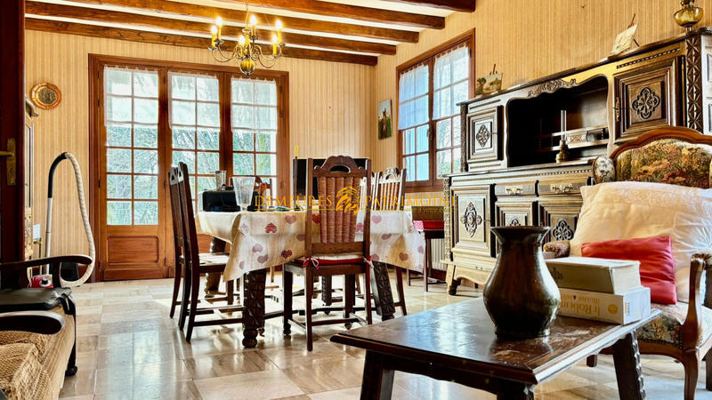 Maison - 120 m² - 5 pièces