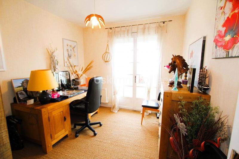 Maison traditionnelle - 100 m² - 5 pièces