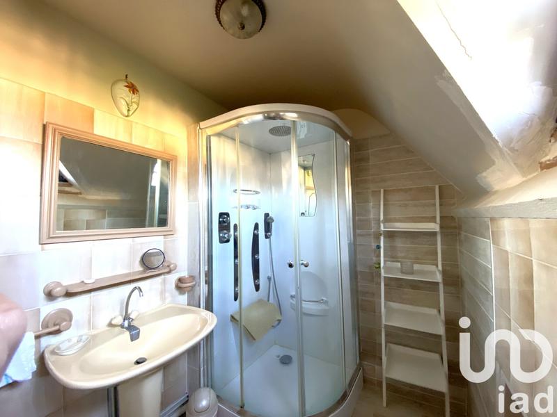 Maison - 98 m² - 5 pièces