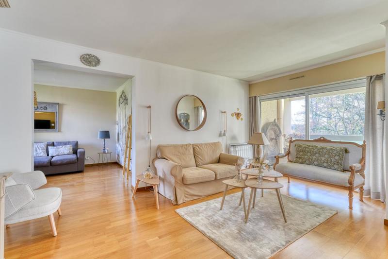 Appartement - 112 m² - 5 pièces