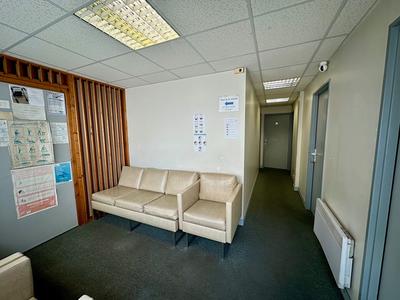 Bureau - 102 m²