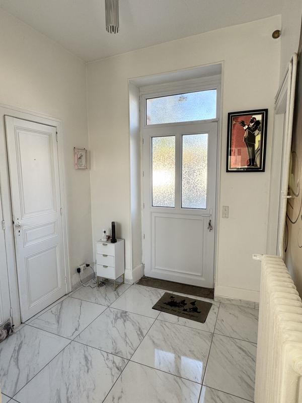 Maison - 137 m² - 5 pièces