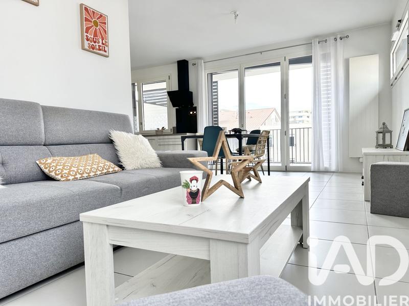 Appartement - 77 m² - 4 pièces
