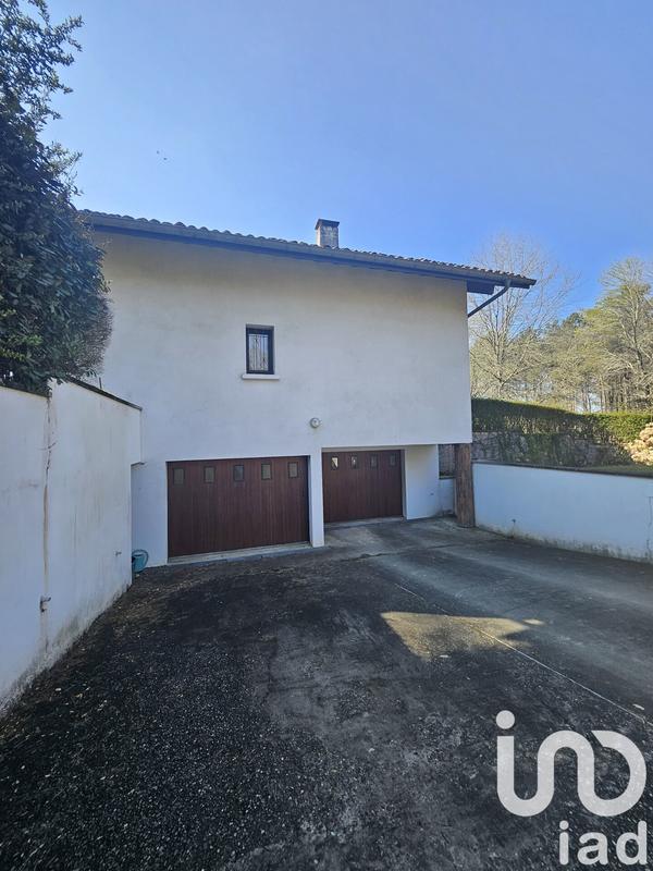Maison - 167 m² - 6 pièces