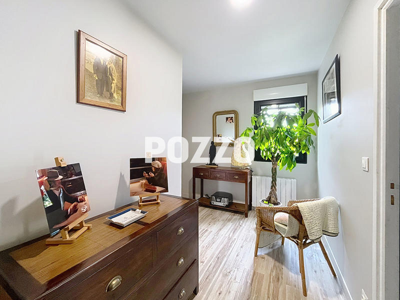 Maison - 215 m² - 6 pièces