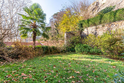 Appartement - 102 m² - 4 pièces