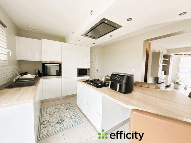 Pavillon - 135 m² - 6 pièces