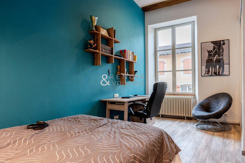 Loft - 162 m² - 6 pièces