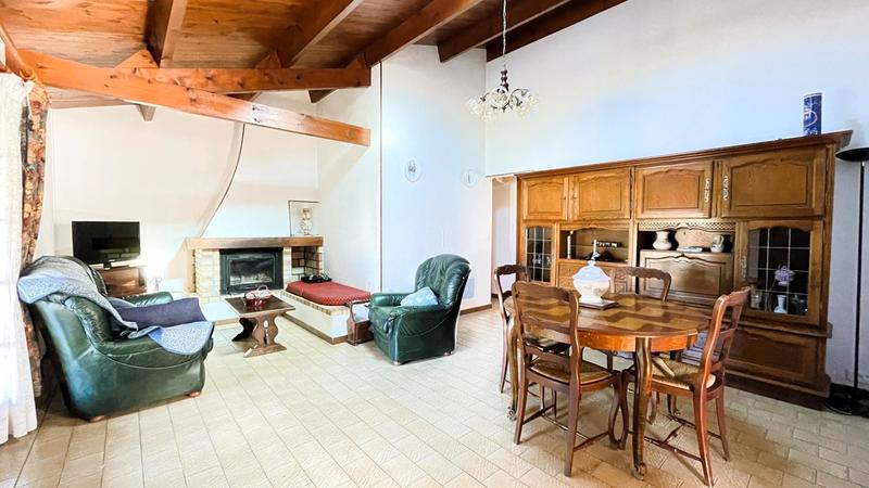 Maison - 82 m² - 6 pièces