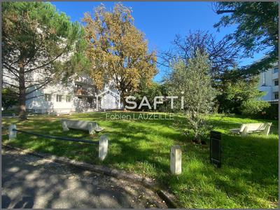 Appartement - 75 m² - 3 pièces