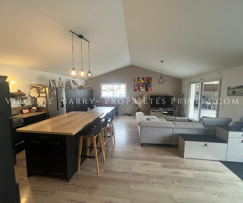 Maison - 110 m² - 4 pièces