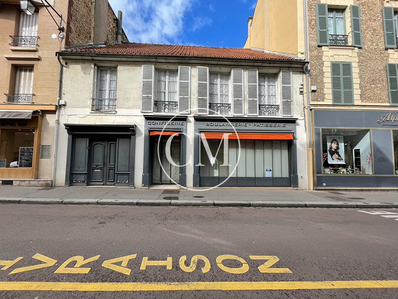 Immeuble - 12 pièces