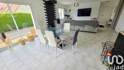 Maison - 193 m² - 6 pièces